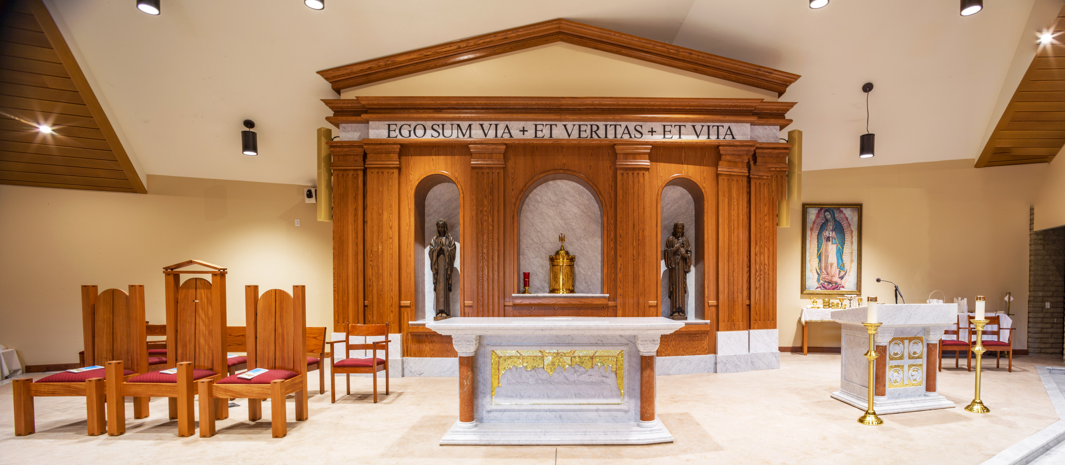 Sacred Heart - Cross Altar