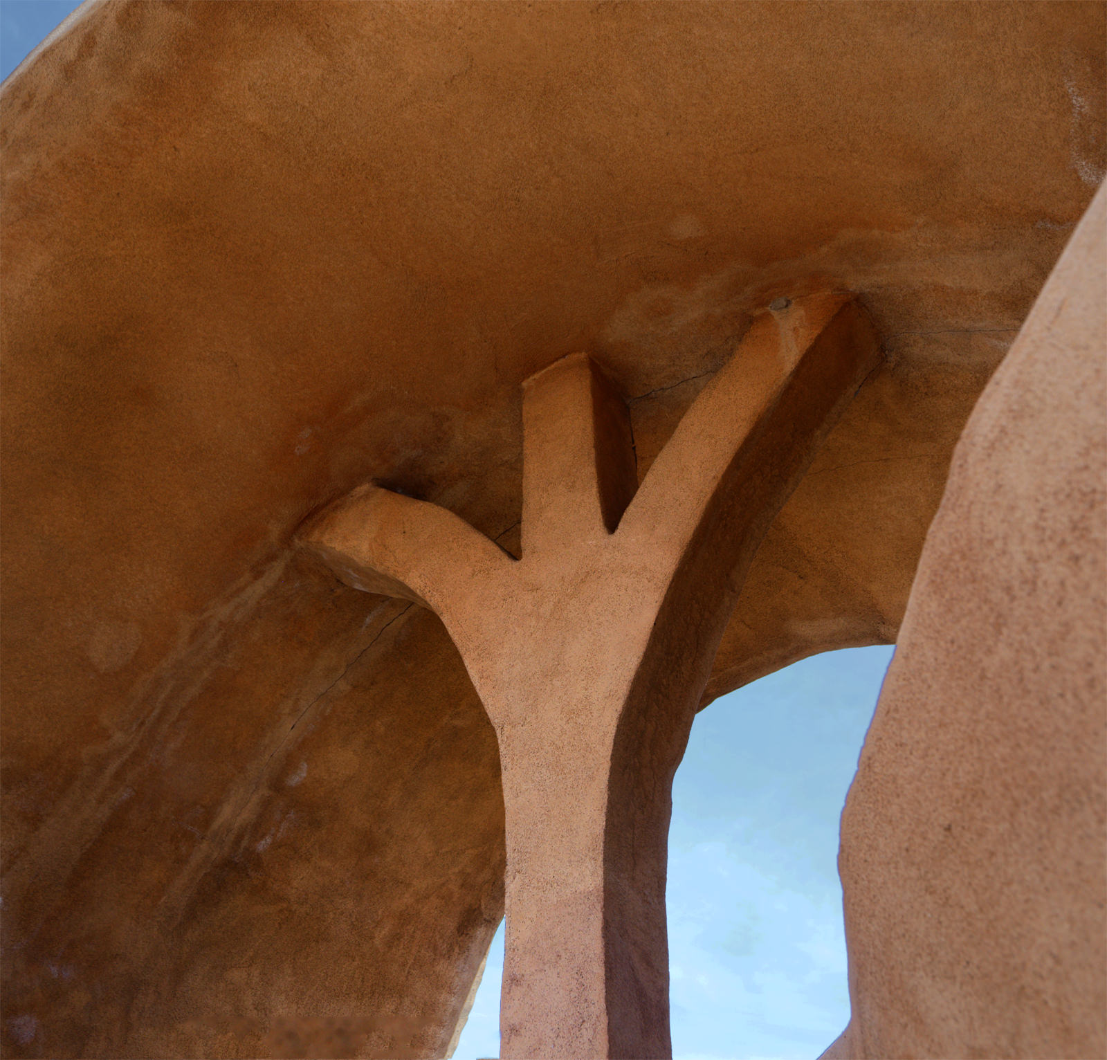 Arch over rear entrance